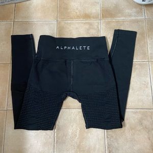 Alphalete Halo Black Leggings
